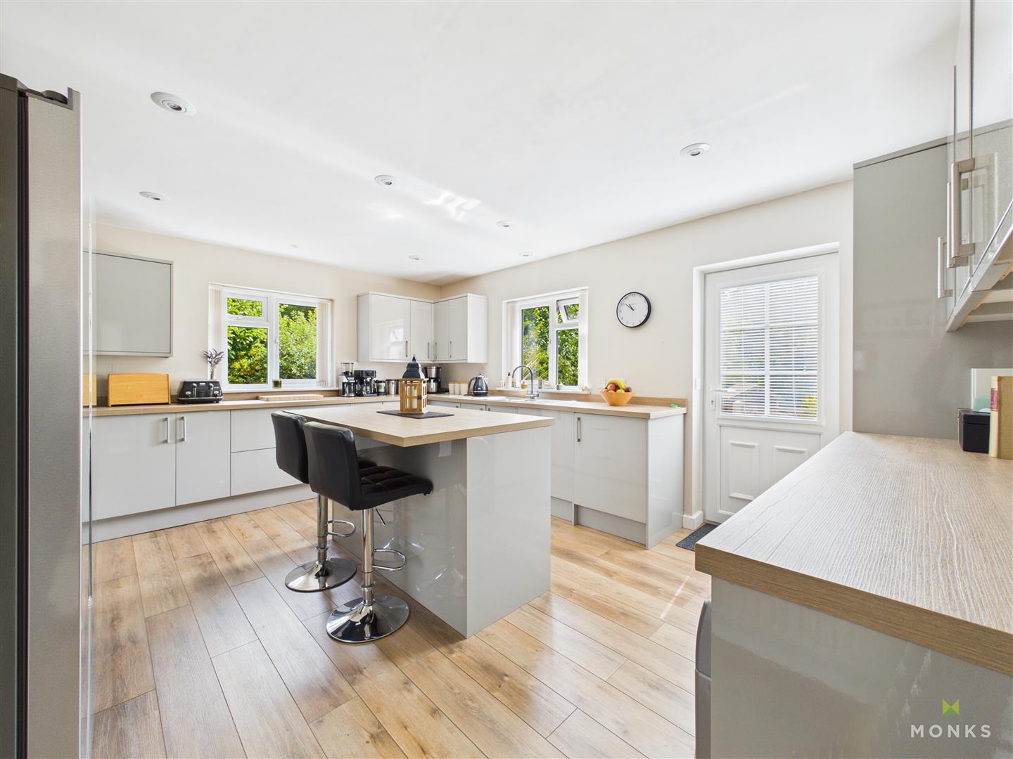 Maes-y-Camlas Mountain View, Llanymynech, SY22 6PX SSTC